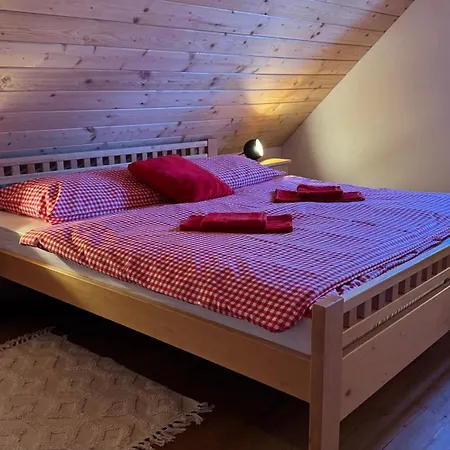 Vakantiehuis Drevenica U Peta