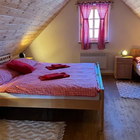 Drevenica U Peta Vakantiehuis *